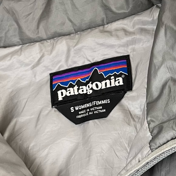 Patagonia Women’s Nano Quilted Puffer Full Zip Jacket Gray - Picture 12 of 13